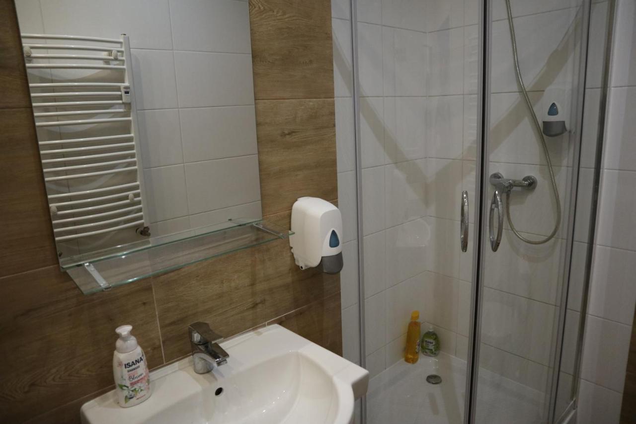 Milo Mi - 2 Bedroom Apartment In The Old Town Познан Екстериор снимка