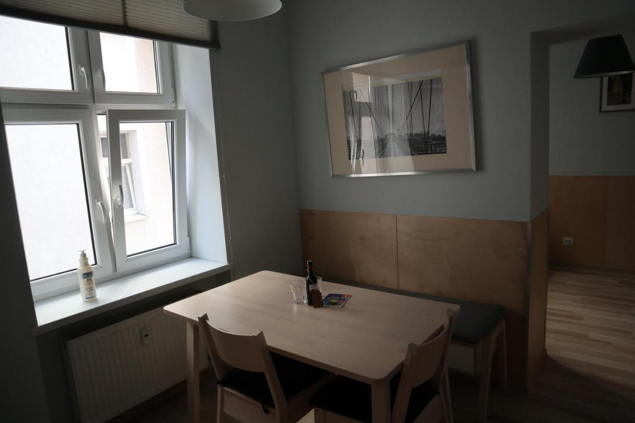 Milo Mi - 2 Bedroom Apartment In The Old Town Познан Екстериор снимка