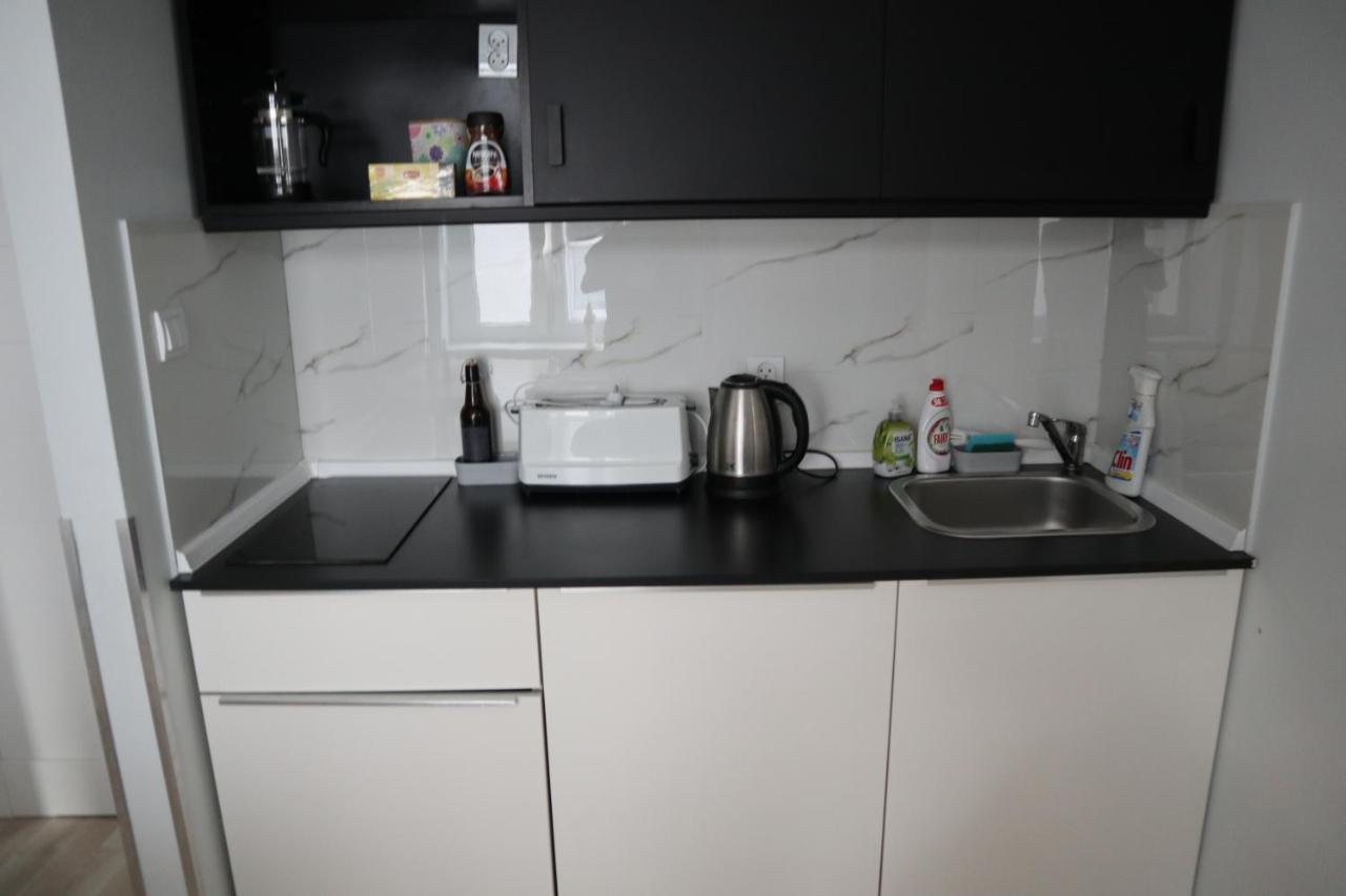Milo Mi - 2 Bedroom Apartment In The Old Town Познан Екстериор снимка