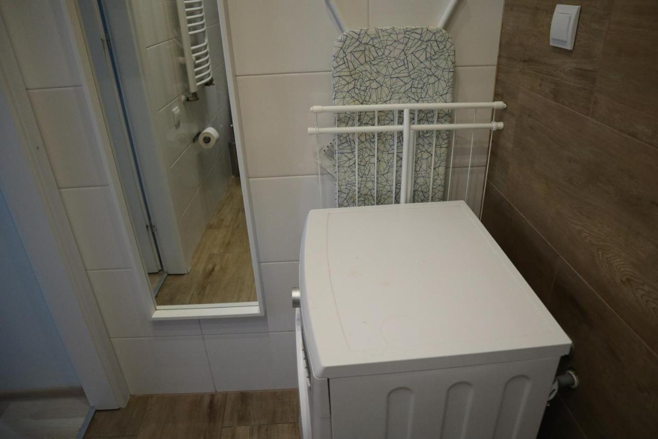 Milo Mi - 2 Bedroom Apartment In The Old Town Познан Екстериор снимка