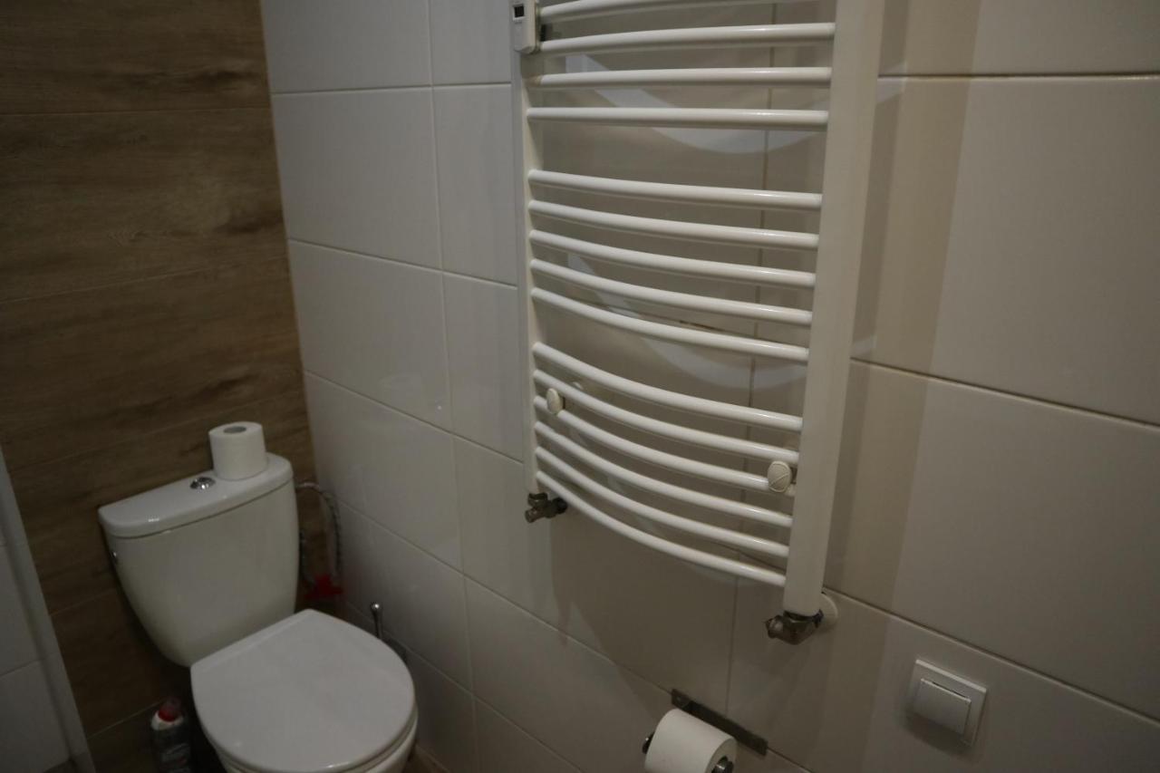 Milo Mi - 2 Bedroom Apartment In The Old Town Познан Екстериор снимка