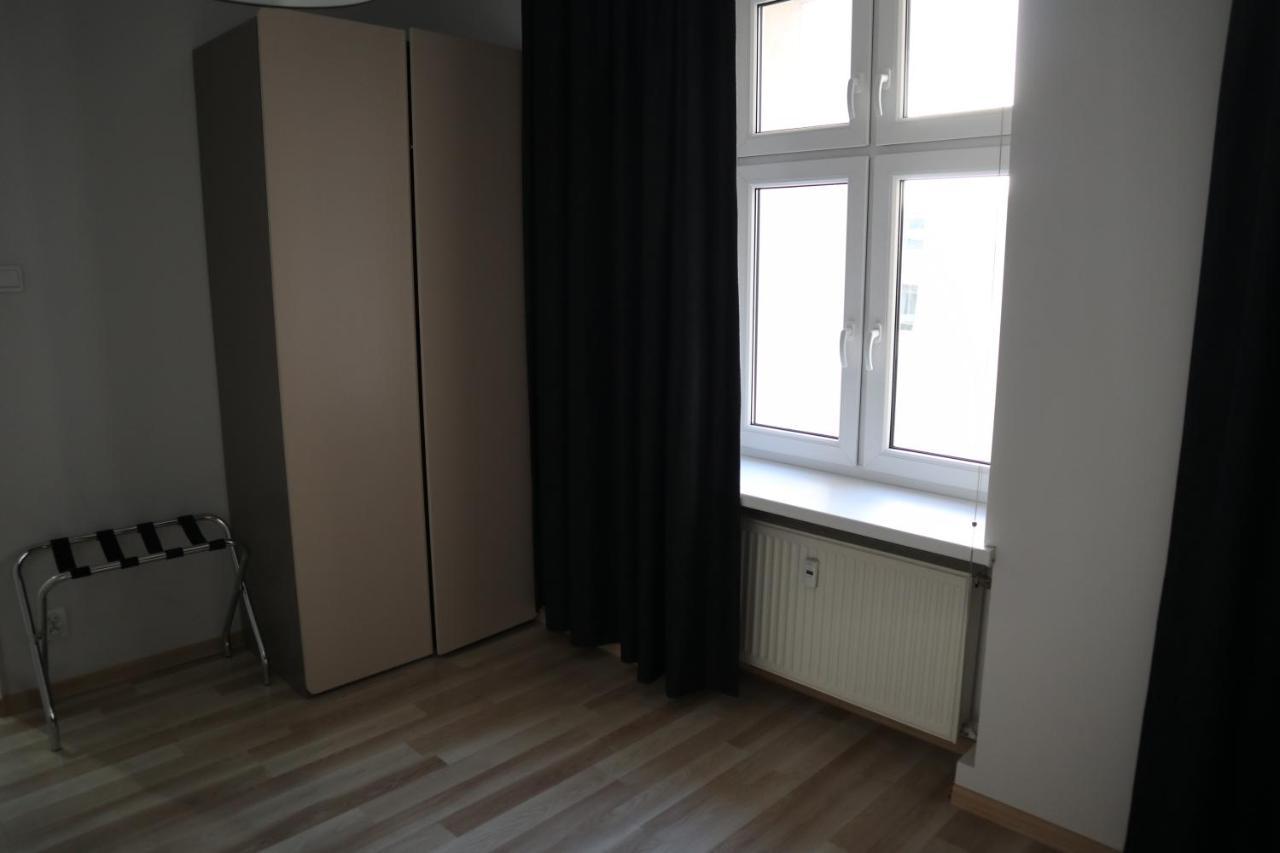 Milo Mi - 2 Bedroom Apartment In The Old Town Познан Екстериор снимка