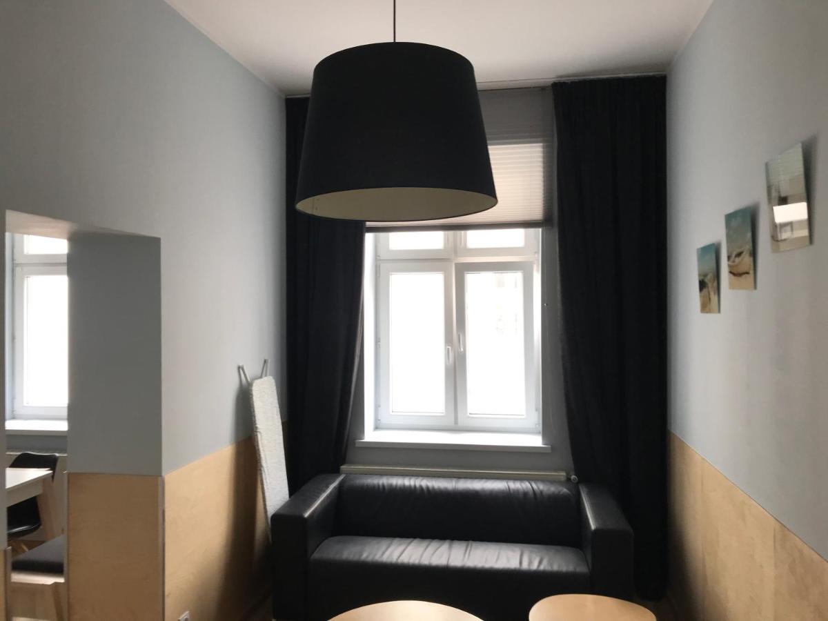 Milo Mi - 2 Bedroom Apartment In The Old Town Познан Екстериор снимка