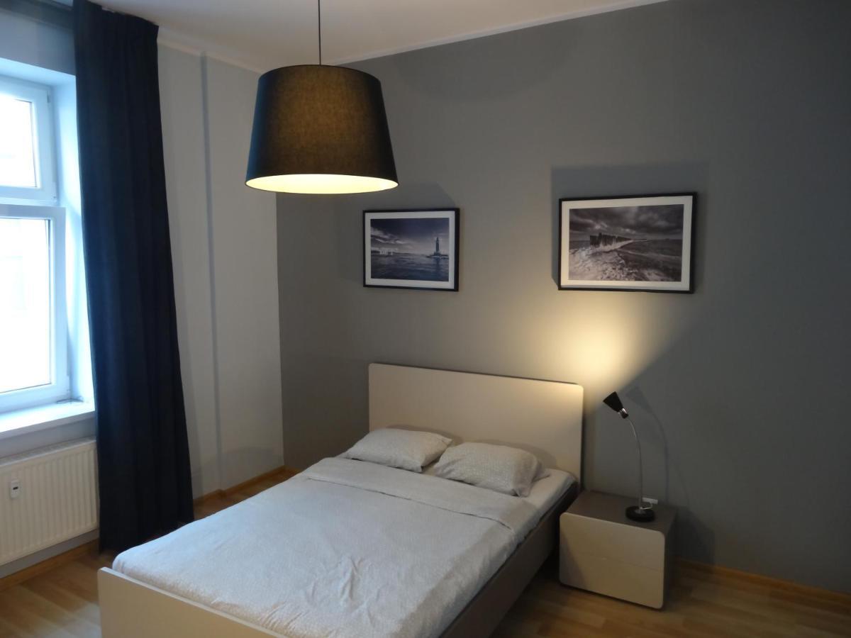 Milo Mi - 2 Bedroom Apartment In The Old Town Познан Екстериор снимка