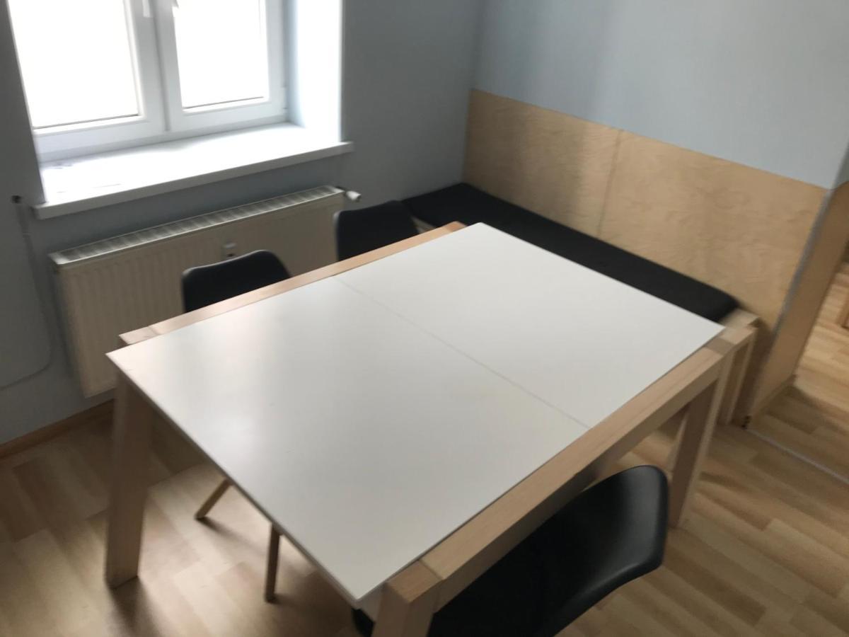 Milo Mi - 2 Bedroom Apartment In The Old Town Познан Екстериор снимка