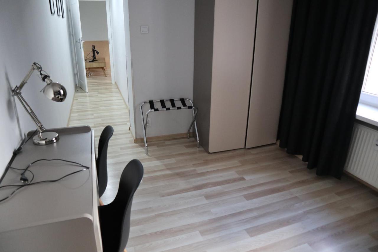 Milo Mi - 2 Bedroom Apartment In The Old Town Познан Екстериор снимка