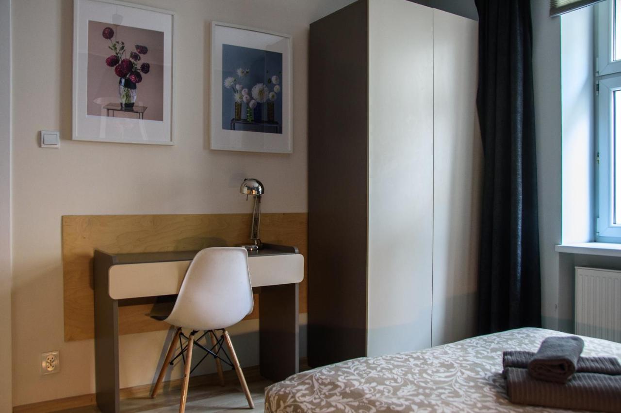 Milo Mi - 2 Bedroom Apartment In The Old Town Познан Екстериор снимка